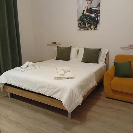 Dedaguesthouse 3* Varese