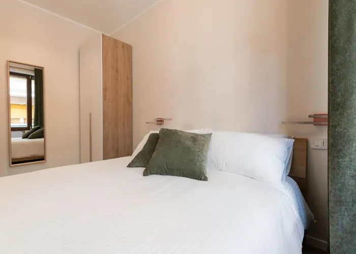 Dedaguesthouse 3*